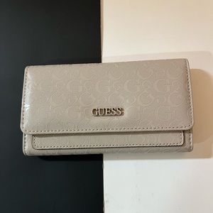 Guess Wallet